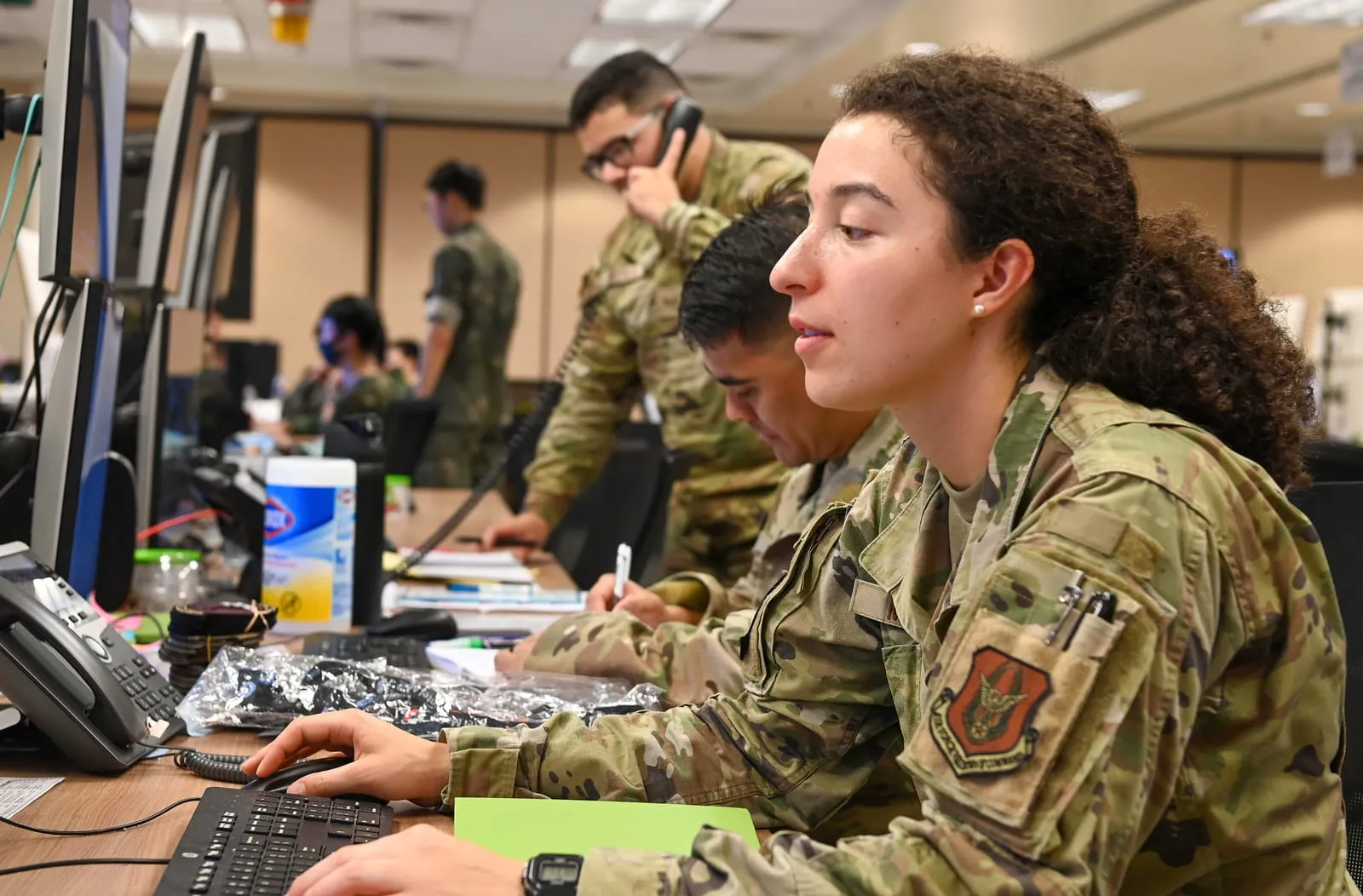Cross-disciplined engineering and simulation environment